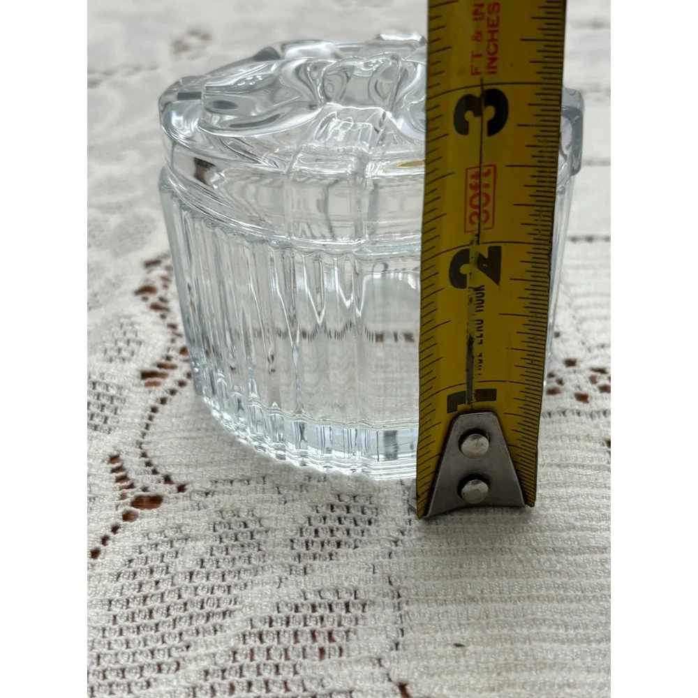 Vintage Clear Ribbed Glass Trinket Box Round Gift Bow Lid Jewelry Dish Kept Box